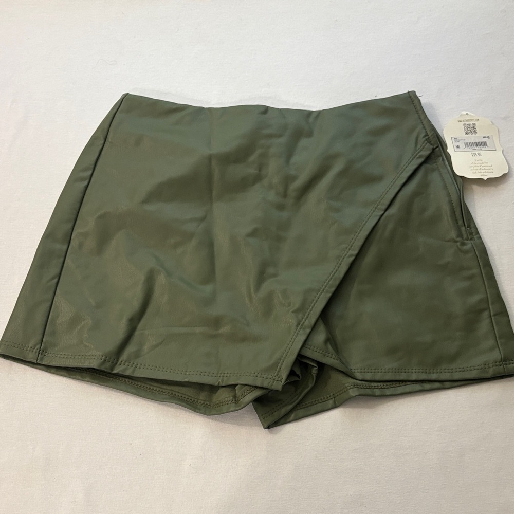 Altar'd State Olive Green Skorts - xs